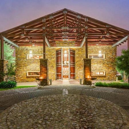 Riboville Boutique Hotel And Restaurant Midrand Zewnętrze zdjęcie