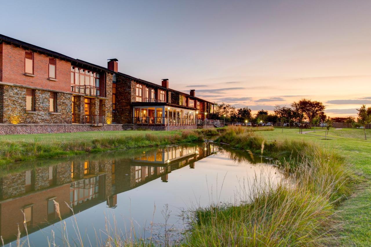 Riboville Boutique Hotel And Restaurant Midrand Zewnętrze zdjęcie